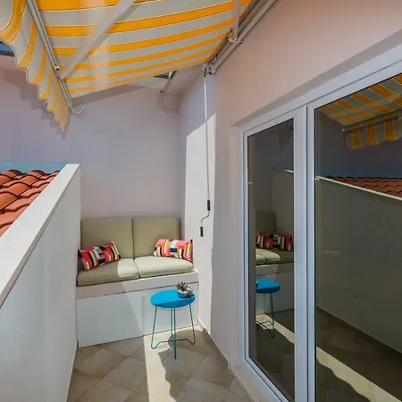 Apartmán And Studio Giovanni 1